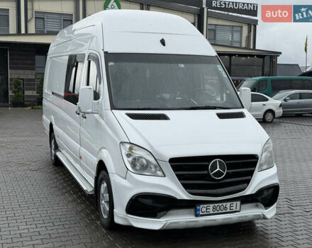 Белый Мерседес Sprinter, объемом двигателя 3 л и пробегом 700 тыс. км за 20488 $, фото 1 на Automoto.ua