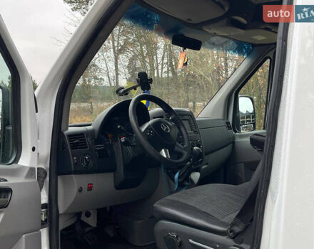 Білий Мерседес Sprinter, об'ємом двигуна 2.15 л та пробігом 700 тис. км за 13000 $, фото 13 на Automoto.ua