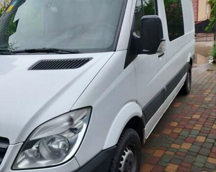 Белый Мерседес Sprinter, объемом двигателя 2.15 л и пробегом 281 тыс. км за 7000 $, фото 2 на Automoto.ua