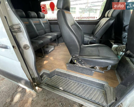 Белый Мерседес Sprinter, объемом двигателя 2.15 л и пробегом 555 тыс. км за 7800 $, фото 9 на Automoto.ua