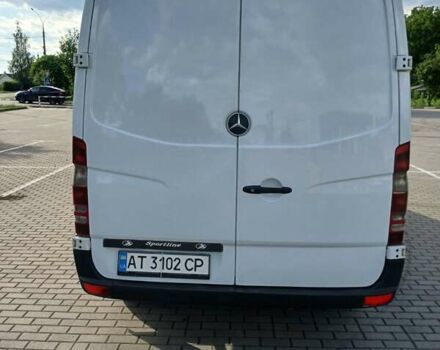 Белый Мерседес Sprinter, объемом двигателя 2.15 л и пробегом 340 тыс. км за 12300 $, фото 5 на Automoto.ua