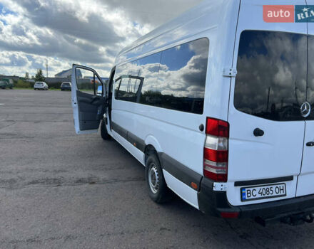 Белый Мерседес Sprinter, объемом двигателя 2.2 л и пробегом 240 тыс. км за 14200 $, фото 15 на Automoto.ua