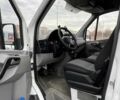 Белый Мерседес Sprinter, объемом двигателя 2.15 л и пробегом 500 тыс. км за 10500 $, фото 2 на Automoto.ua