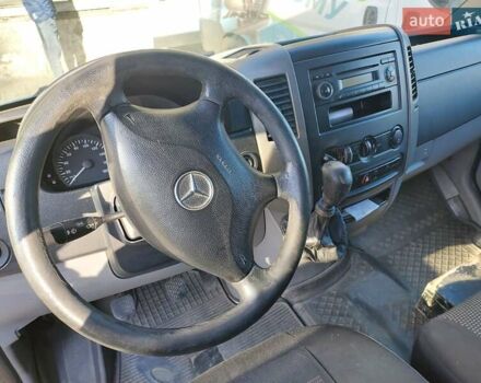 Білий Мерседес Sprinter, об'ємом двигуна 0 л та пробігом 550 тис. км за 10000 $, фото 2 на Automoto.ua