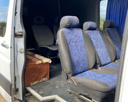 Белый Мерседес Sprinter, объемом двигателя 2.1 л и пробегом 500 тыс. км за 11800 $, фото 10 на Automoto.ua
