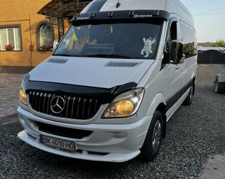 Белый Мерседес Sprinter, объемом двигателя 2.1 л и пробегом 320 тыс. км за 13200 $, фото 6 на Automoto.ua