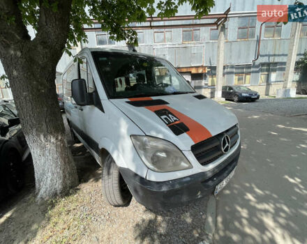 Белый Мерседес Sprinter, объемом двигателя 2.15 л и пробегом 555 тыс. км за 7800 $, фото 1 на Automoto.ua