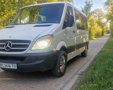 Білий Мерседес Sprinter, об'ємом двигуна 2.1 л та пробігом 600 тис. км за 9450 $, фото 1 на Automoto.ua