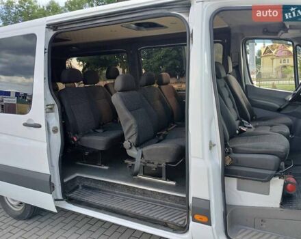 Белый Мерседес Sprinter, объемом двигателя 2.15 л и пробегом 340 тыс. км за 12300 $, фото 11 на Automoto.ua