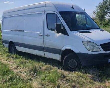 Белый Мерседес Sprinter, объемом двигателя 2.1 л и пробегом 430 тыс. км за 8900 $, фото 7 на Automoto.ua