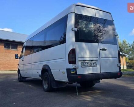 Белый Мерседес Sprinter, объемом двигателя 2.7 л и пробегом 500 тыс. км за 10799 $, фото 12 на Automoto.ua