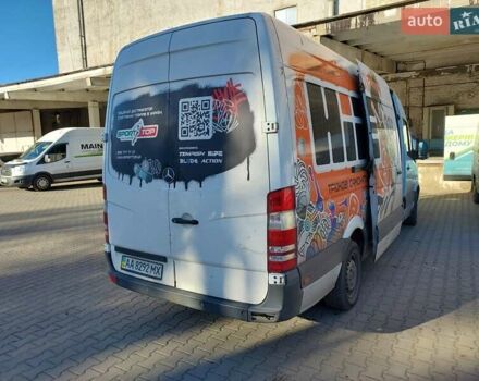 Білий Мерседес Sprinter, об'ємом двигуна 0 л та пробігом 550 тис. км за 10000 $, фото 5 на Automoto.ua