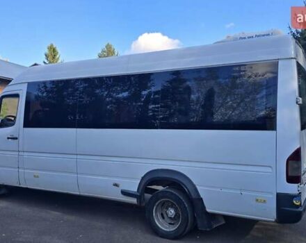 Белый Мерседес Sprinter, объемом двигателя 2.7 л и пробегом 500 тыс. км за 10799 $, фото 13 на Automoto.ua