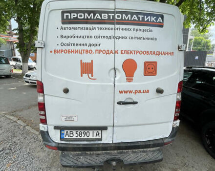 Белый Мерседес Sprinter, объемом двигателя 2.15 л и пробегом 555 тыс. км за 7800 $, фото 3 на Automoto.ua