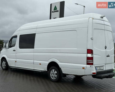 Белый Мерседес Sprinter, объемом двигателя 3 л и пробегом 700 тыс. км за 20488 $, фото 13 на Automoto.ua
