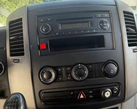 Білий Мерседес Sprinter, об'ємом двигуна 2.15 л та пробігом 270 тис. км за 13800 $, фото 10 на Automoto.ua