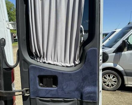 Белый Мерседес Sprinter, объемом двигателя 2.2 л и пробегом 240 тыс. км за 15000 $, фото 10 на Automoto.ua