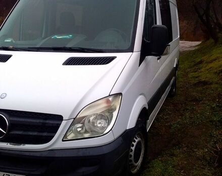 Белый Мерседес Sprinter, объемом двигателя 2.1 л и пробегом 270 тыс. км за 10500 $, фото 4 на Automoto.ua