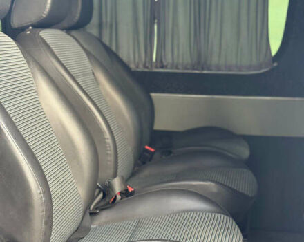 Белый Мерседес Sprinter, объемом двигателя 2.15 л и пробегом 315 тыс. км за 9000 $, фото 11 на Automoto.ua