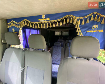 Белый Мерседес Sprinter, объемом двигателя 2.1 л и пробегом 500 тыс. км за 11800 $, фото 21 на Automoto.ua