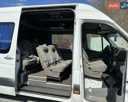 Белый Мерседес Sprinter, объемом двигателя 2.99 л и пробегом 802 тыс. км за 14950 $, фото 3 на Automoto.ua