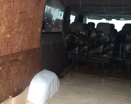 Білий Мерседес Sprinter, об'ємом двигуна 2.2 л та пробігом 300 тис. км за 9000 $, фото 2 на Automoto.ua