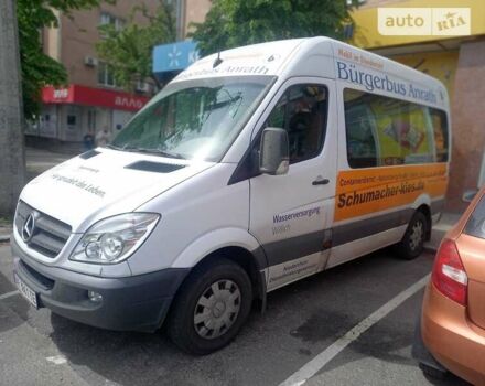 Белый Мерседес Sprinter, объемом двигателя 2.1 л и пробегом 350 тыс. км за 11700 $, фото 4 на Automoto.ua
