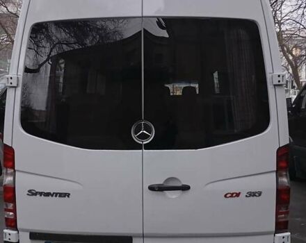 Белый Мерседес Sprinter, объемом двигателя 2.15 л и пробегом 350 тыс. км за 11500 $, фото 6 на Automoto.ua