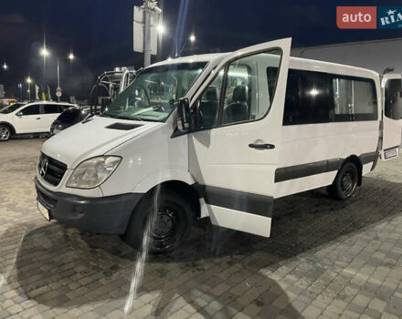 Білий Мерседес Sprinter, об'ємом двигуна 2.2 л та пробігом 304 тис. км за 12000 $, фото 5 на Automoto.ua