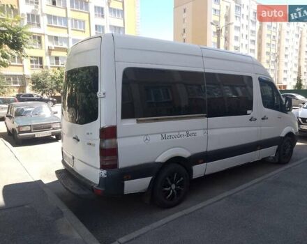 Білий Мерседес Sprinter, об'ємом двигуна 0 л та пробігом 420 тис. км за 10500 $, фото 2 на Automoto.ua