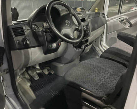 Білий Мерседес Sprinter, об'ємом двигуна 2.2 л та пробігом 304 тис. км за 12000 $, фото 8 на Automoto.ua