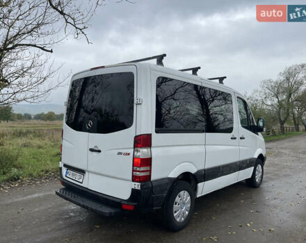 Белый Мерседес Sprinter, объемом двигателя 2.15 л и пробегом 380 тыс. км за 5699 $, фото 19 на Automoto.ua