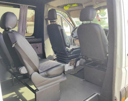 Белый Мерседес Sprinter, объемом двигателя 2.15 л и пробегом 363 тыс. км за 13500 $, фото 8 на Automoto.ua