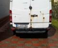 Белый Мерседес Sprinter, объемом двигателя 2.1 л и пробегом 417 тыс. км за 9300 $, фото 2 на Automoto.ua