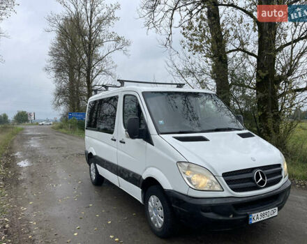 Белый Мерседес Sprinter, объемом двигателя 2.15 л и пробегом 380 тыс. км за 5699 $, фото 20 на Automoto.ua