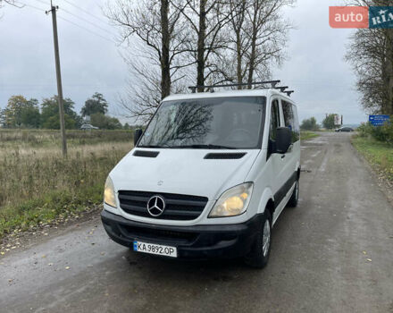 Белый Мерседес Sprinter, объемом двигателя 2.15 л и пробегом 380 тыс. км за 5699 $, фото 17 на Automoto.ua