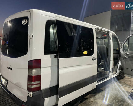 Білий Мерседес Sprinter, об'ємом двигуна 2.2 л та пробігом 304 тис. км за 12000 $, фото 1 на Automoto.ua
