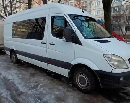 Білий Мерседес Sprinter, об'ємом двигуна 2.2 л та пробігом 300 тис. км за 9000 $, фото 30 на Automoto.ua