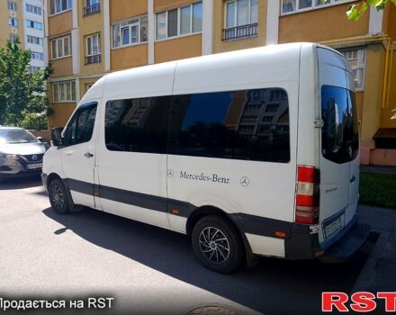 Білий Мерседес Sprinter, об'ємом двигуна 2.2 л та пробігом 420 тис. км за 10000 $, фото 2 на Automoto.ua