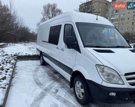 Белый Мерседес Sprinter, объемом двигателя 2.99 л и пробегом 389 тыс. км за 17999 $, фото 4 на Automoto.ua