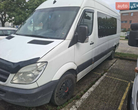 Білий Мерседес Sprinter, об'ємом двигуна 3 л та пробігом 500 тис. км за 10600 $, фото 1 на Automoto.ua