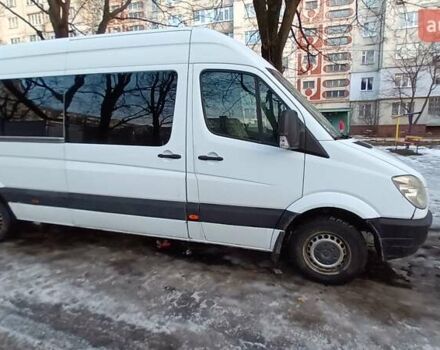 Білий Мерседес Sprinter, об'ємом двигуна 2.2 л та пробігом 300 тис. км за 9000 $, фото 29 на Automoto.ua