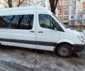 Белый Мерседес Sprinter, объемом двигателя 2.2 л и пробегом 300 тыс. км за 9000 $, фото 29 на Automoto.ua