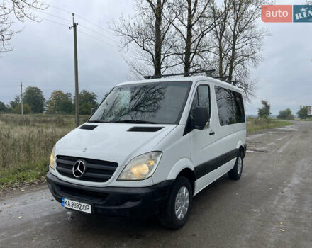 Белый Мерседес Sprinter, объемом двигателя 2.15 л и пробегом 380 тыс. км за 5699 $, фото 16 на Automoto.ua
