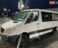 Білий Мерседес Sprinter, об'ємом двигуна 2.2 л та пробігом 304 тис. км за 12000 $, фото 4 на Automoto.ua