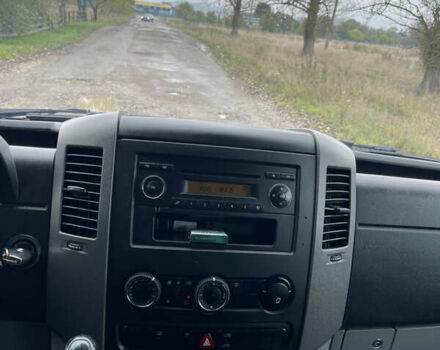 Белый Мерседес Sprinter, объемом двигателя 2.15 л и пробегом 380 тыс. км за 5699 $, фото 4 на Automoto.ua