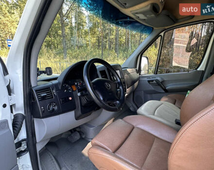 Белый Мерседес Sprinter, объемом двигателя 3.22 л и пробегом 600 тыс. км за 15500 $, фото 25 на Automoto.ua