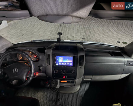 Мерседес Sprinter 2009 в Николаеве на Automoto.ua Белый Мерседес Sprinter, объемом двигателя 2.9 л и пробегом 620 тыс. км за 23000 $, фото 2 на Automoto.ua