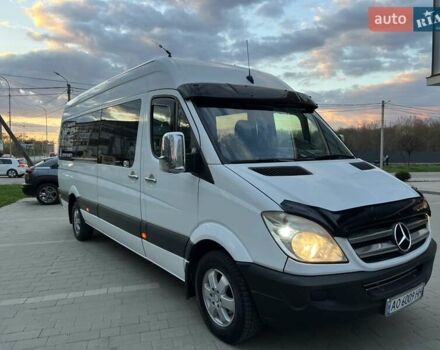Белый Мерседес Sprinter, объемом двигателя 2.14 л и пробегом 880 тыс. км за 14200 $, фото 7 на Automoto.ua