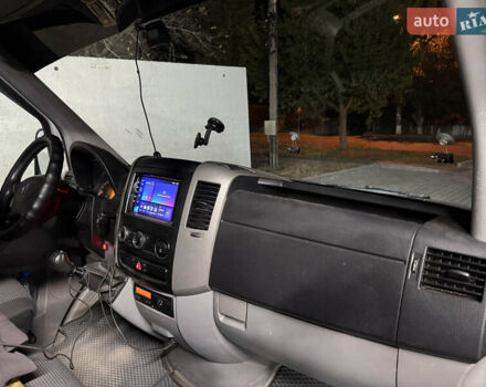Мерседес Sprinter 2009 в Николаеве на Automoto.ua Белый Мерседес Sprinter, объемом двигателя 2.9 л и пробегом 620 тыс. км за 23000 $, фото 4 на Automoto.ua